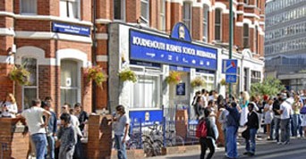 Bournemouth Business School International  Fundación cursos de la Universidad